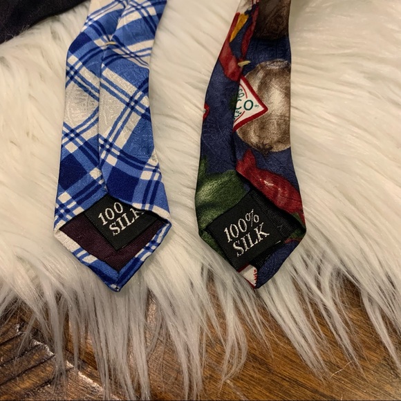 Tabasco Neck Tie Lot of 2 100% Silk Louisiana Hot Sauce - Picture 4 of 4